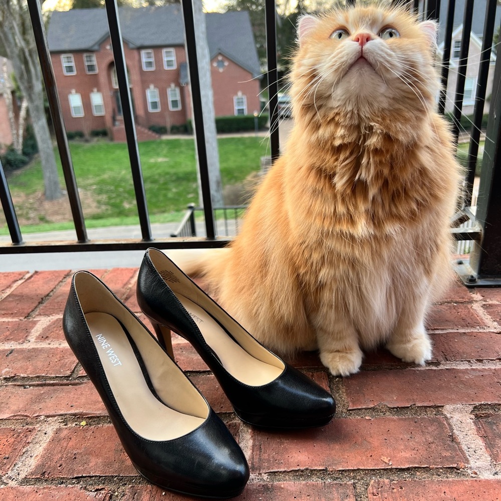 Nine West 7 Black Leather Platform Pumps - Picture 1 of 7